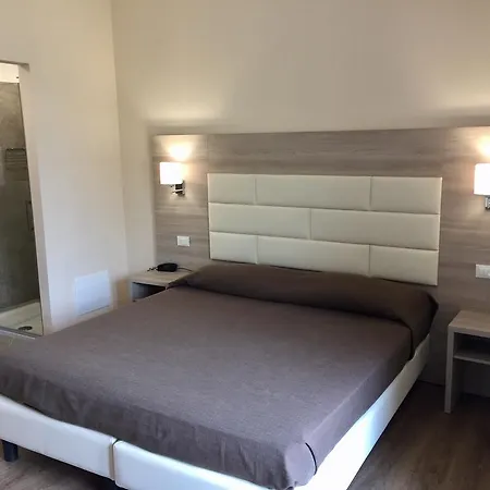 Mercedes Hotel Limone sul Garda