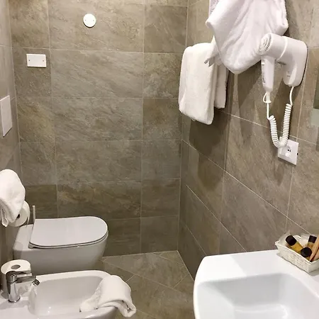 Mercedes Hotel