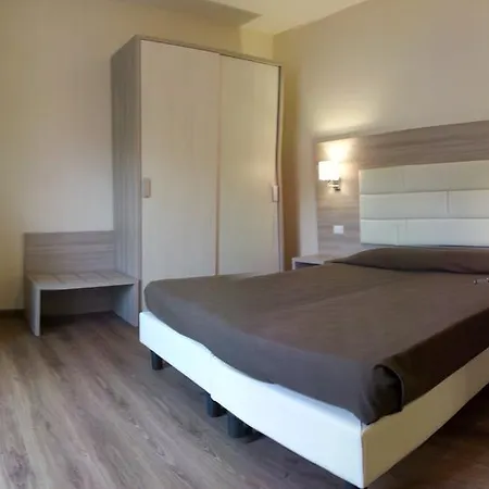 Mercedes Hotel