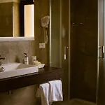 Mercedes 3* Limone sul Garda