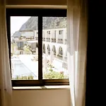 Mercedes 3* Limone sul Garda