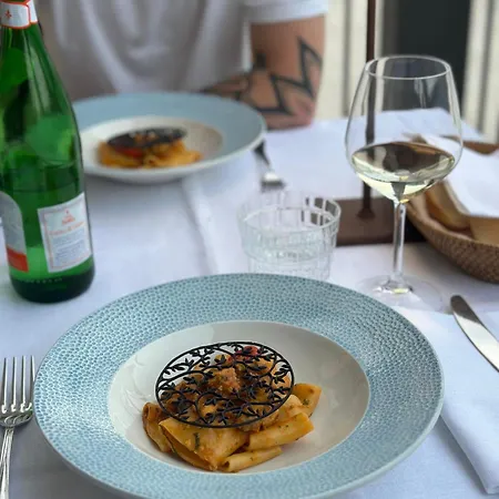 Mercedes 3* Limone sul Garda