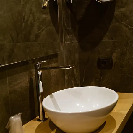 Mercedes Hotel Limone sul Garda