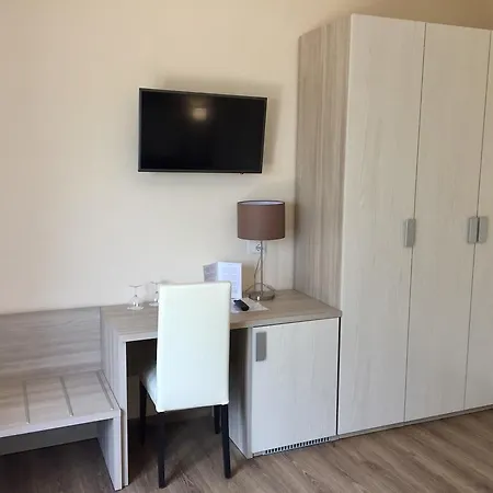 Hotel Mercedes 3*