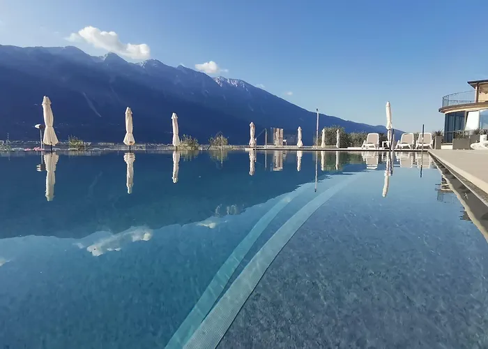 Mercedes Hotel Limone sul Garda